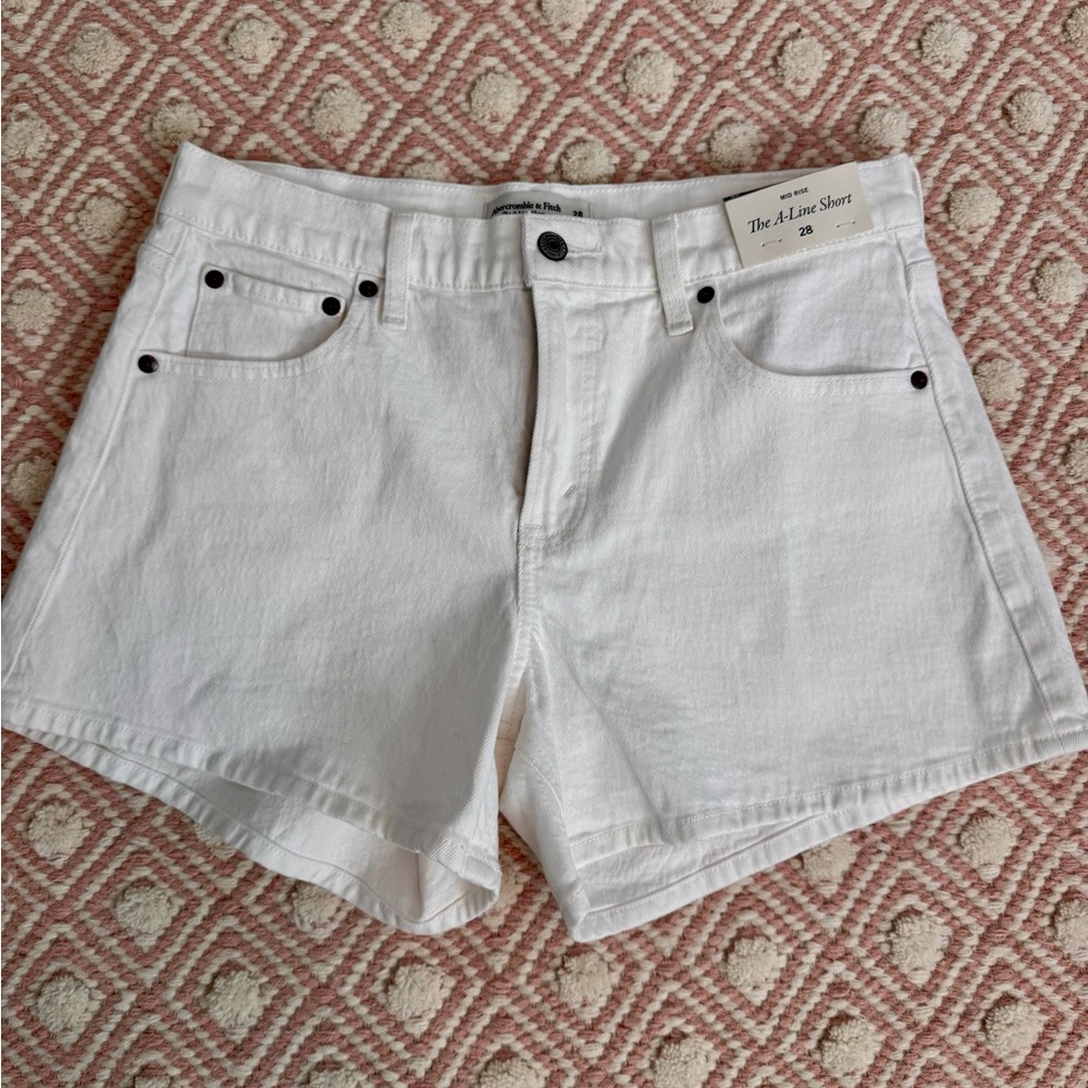 Abercrombie Mid Rise A Line Short
